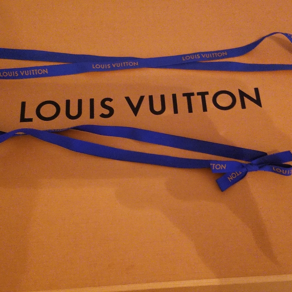 Large Louis Vuitton gift box and shopping bag